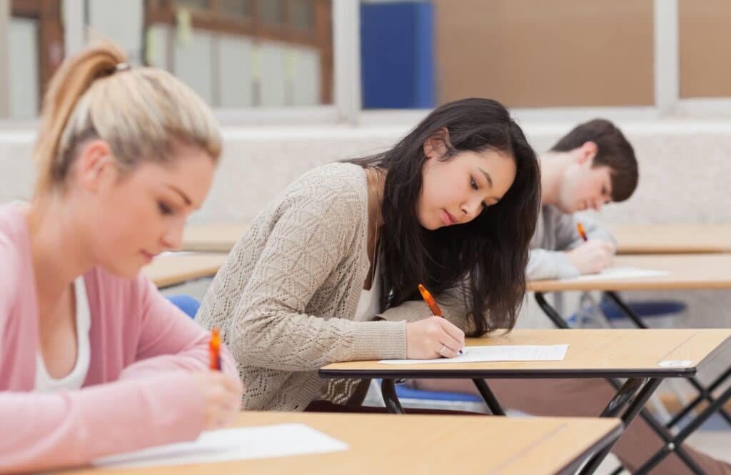 Conges apprenti examen